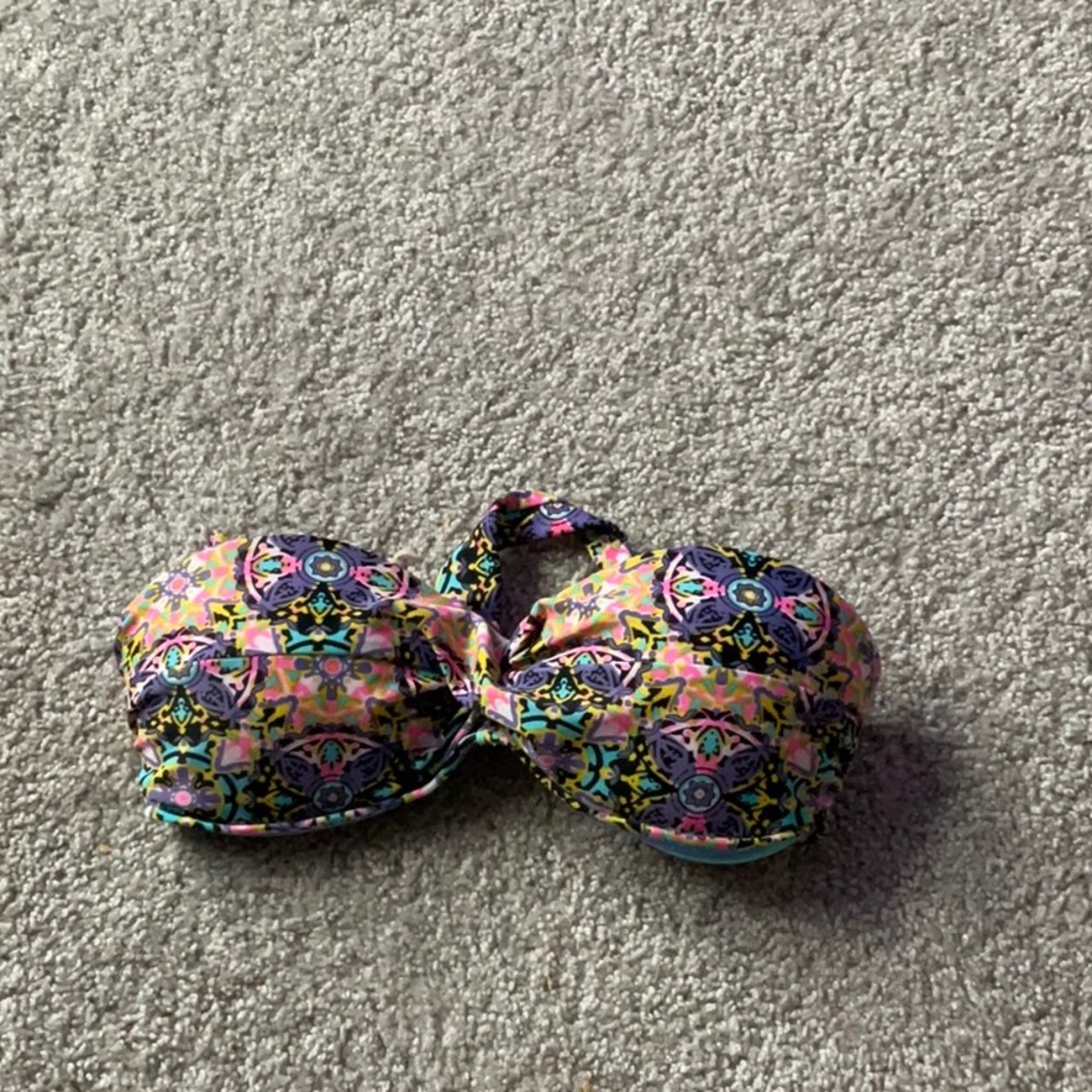Bikini top